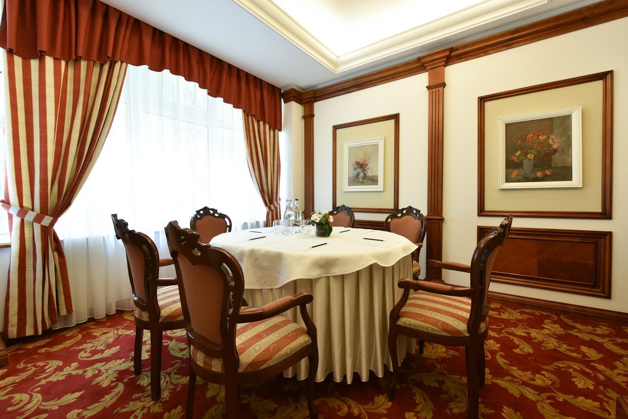 Hotel Belvedere Brăila Eksteriør bilde