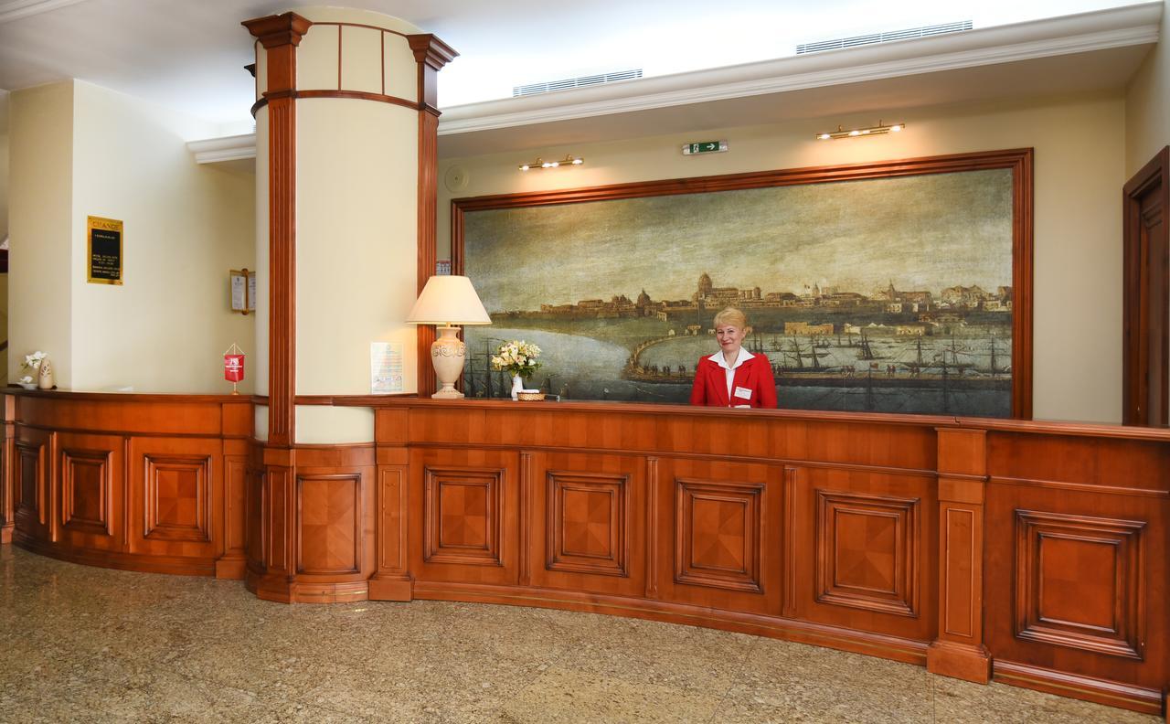 Hotel Belvedere Brăila Eksteriør bilde