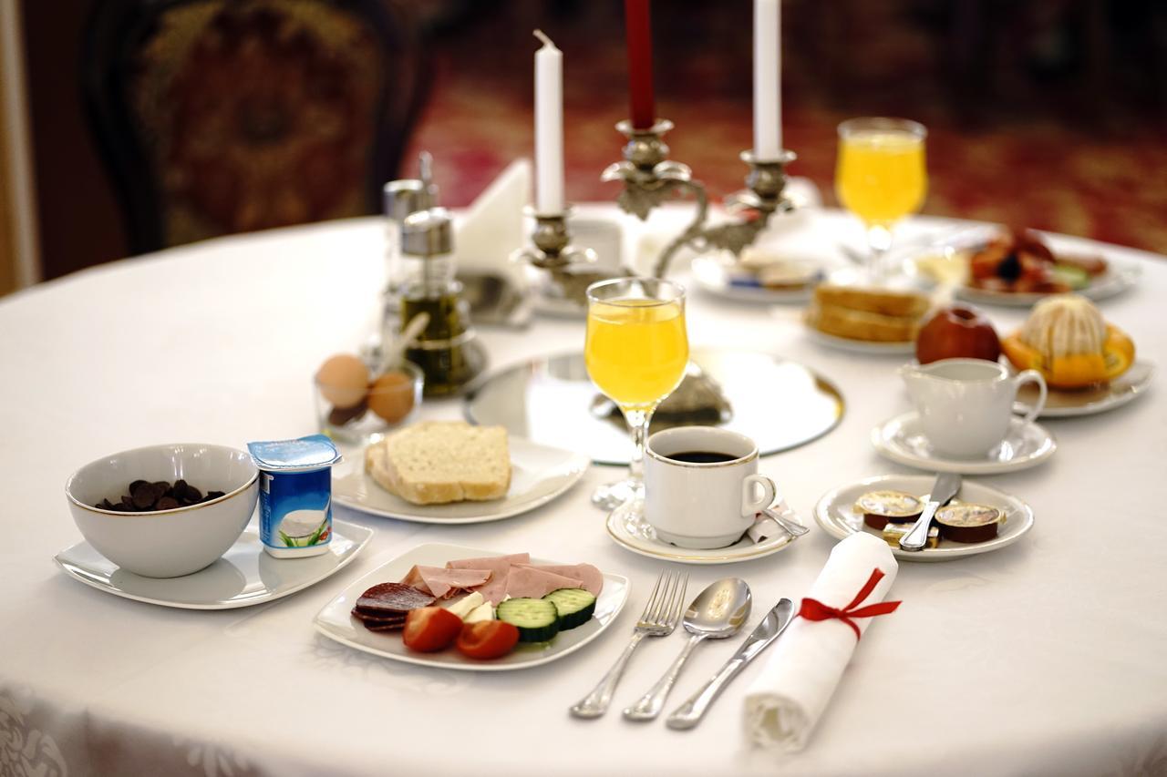 Hotel Belvedere Brăila Eksteriør bilde